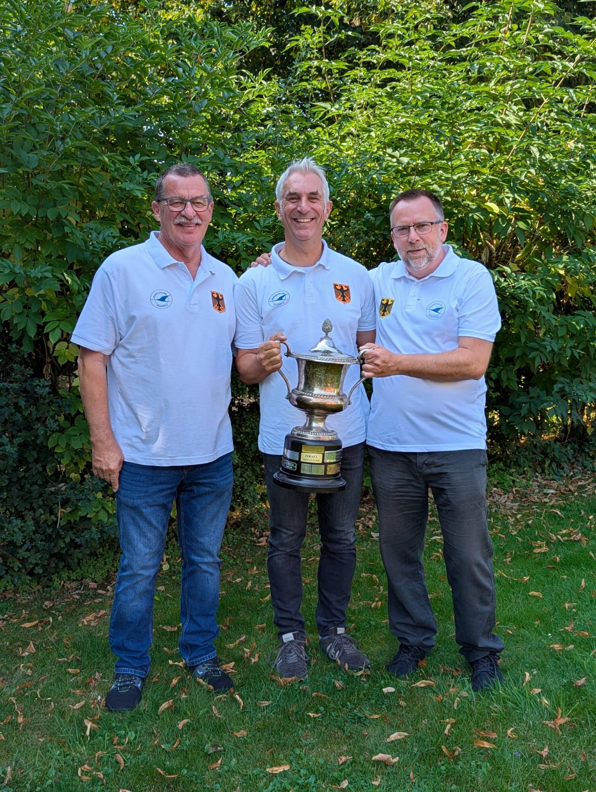 1000024589 Team Weltmeister aus Kamen